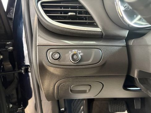 Used 2022 Buick Encore Preferred w/ Safety Package AWD/4WD image 17