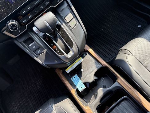 Used 2022 Honda CR-V Touring image 27