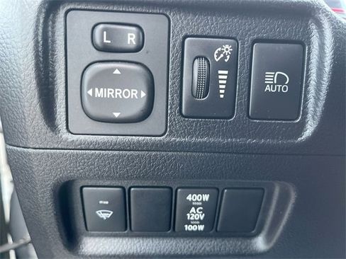Used 2021 Toyota 4Runner Limited image 18