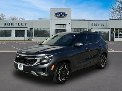 Used 2025 Kia Seltos SX