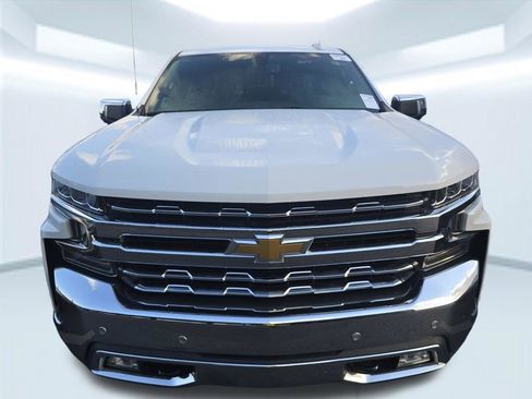 Used 2019 Chevrolet Silverado 1500 LTZ w/ LTZ Plus Package image 12