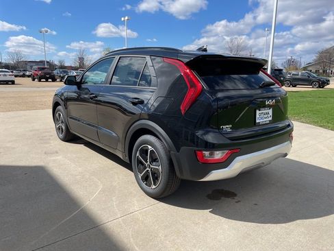 New 2026 Kia Niro LX FWD image 7