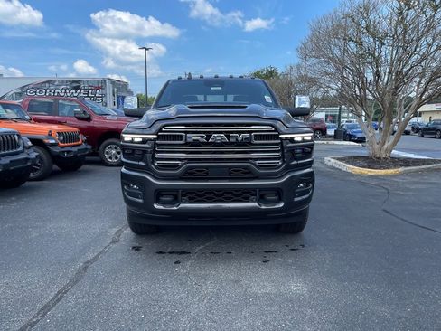 New 2025 RAM 2500 Laramie w/ Sport Appearance Package AWD/4WD image 3
