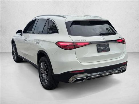 Used 2026 Mercedes-Benz GLC 300 4MATIC image 8