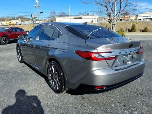 Used 2026 Toyota Camry XLE image 10