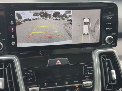 Certified 2024 Kia Sorento SX Prestige w/ Panoramic Sunroof Package image 17