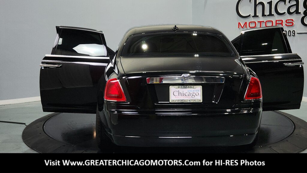 Used 2014 Rolls-Royce Ghost RWD image 21