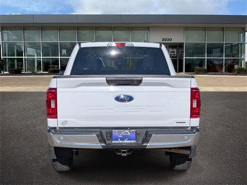 Used 2022 Ford F150 XLT w/ Equipment Group 301A Mid image 5