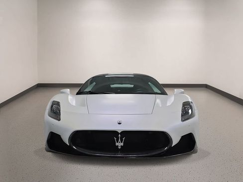 Used 2022 Maserati MC20 Coupe RWD image 9