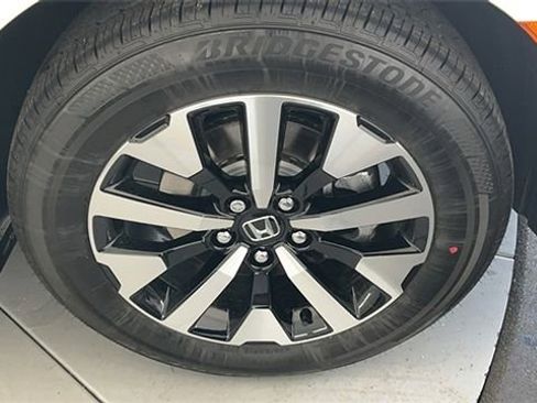 New 2026 Honda Odyssey EX-L image 28