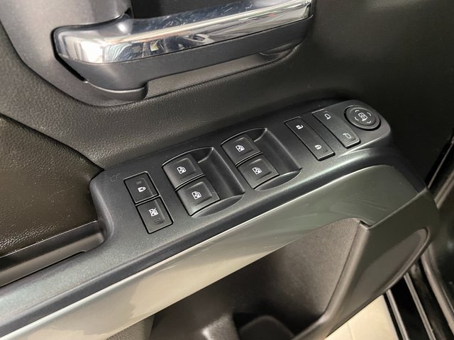 Used 2017 Chevrolet Silverado 1500 LT w/ All Star Edition AWD/4WD image 19