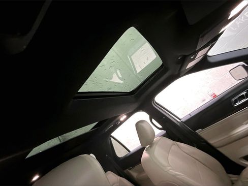 Used 2019 Ford Explorer Limited w/ Equipment Group 301A image 27