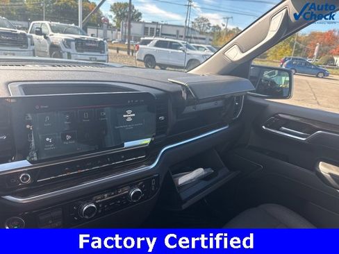 Certified 2022 GMC Sierra 1500 SLE w/ Preferred Package image 23