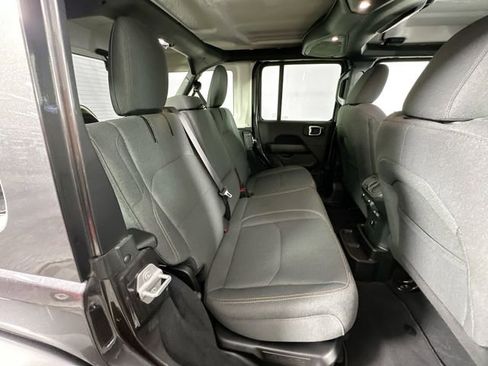 Used 2025 Jeep Wrangler Sahara 4xe image 27