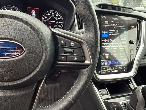 Used 2024 Subaru Outback Limited image 29