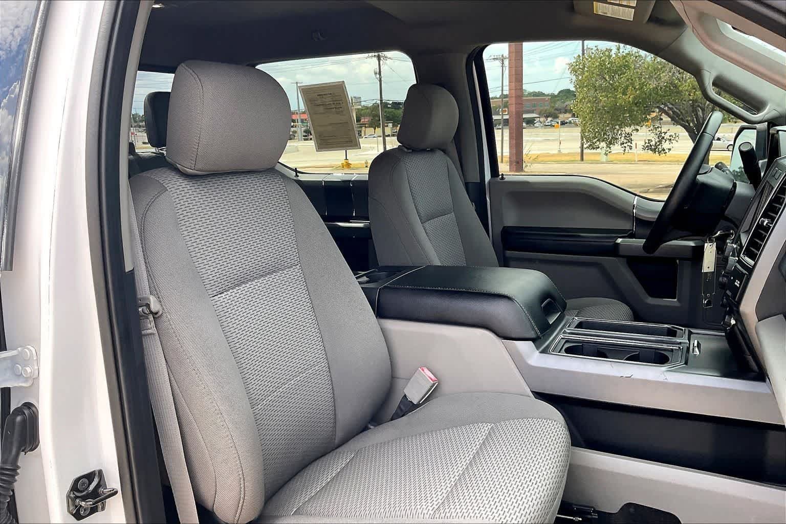 Used 2020 Ford F150 XLT w/ Equipment Group 302A Luxury AWD/4WD image 12