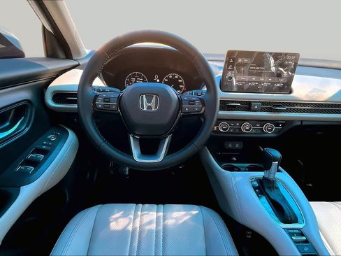 Used 2027 Honda HR-V EX-L image 6