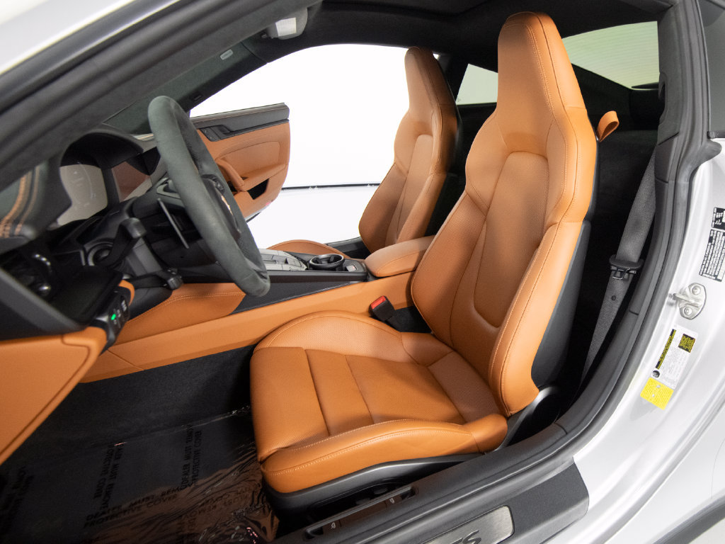 Certified 2026 Porsche 911 Carrera GTS RWD image 15
