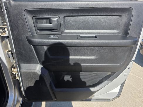 Used 2017 RAM 2500 Tradesman w/ Chrome Appearance Group image 48