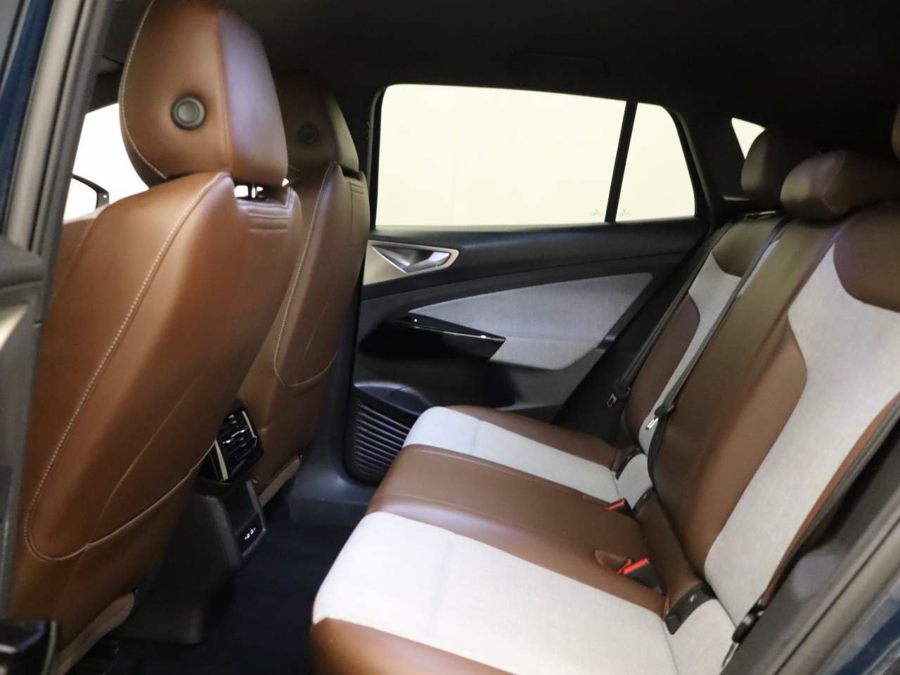 Certified 2023 Volkswagen ID.4 Pro RWD image 18
