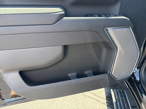 New 2026 Chevrolet Silverado 2500 High Country w/ High Country Premium Package AWD/4WD image 10