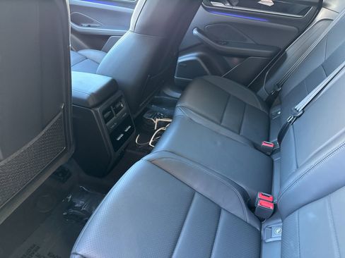 Certified 2025 Porsche Macan 4 Electric image 14