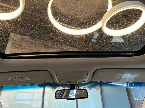 Used 2017 Honda Accord EX-L image 22