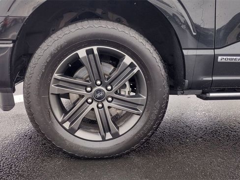 Certified 2021 Ford F150 Lariat w/ Equipment Group 502A High image 9