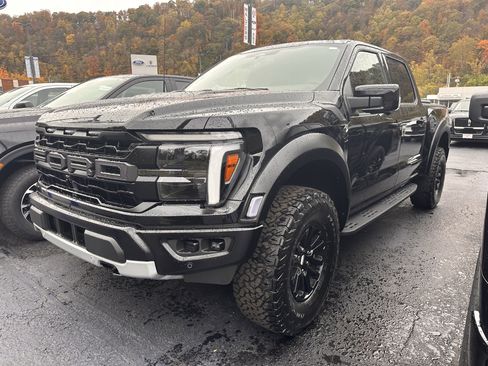 New 2025 Ford F150 Raptor image 3