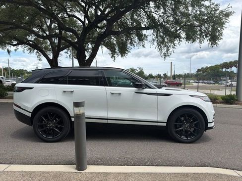 Used 2026 Land Rover Range Rover Velar Dynamic SE AWD/4WD image 3