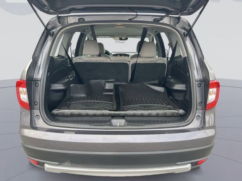 Used 2021 Honda Pilot EX image 24