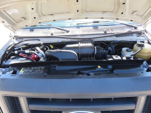 Used 2013 Ford E-250 and Econoline 250 Extended w/ PWR Group image 40