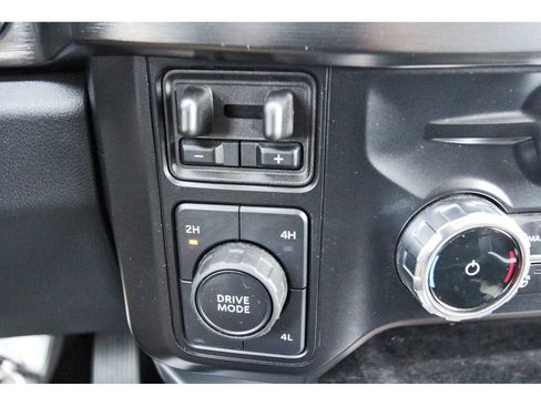 Certified 2024 Ford F350 Lariat w/ Lariat Ultimate Package AWD/4WD image 29