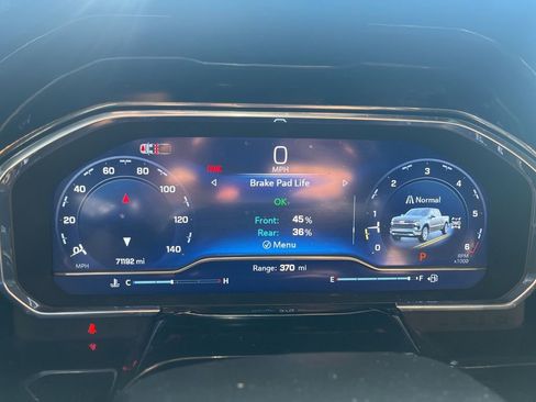 Used 2024 Chevrolet Silverado 1500 RST w/ Z71 Off-Road Package image 7