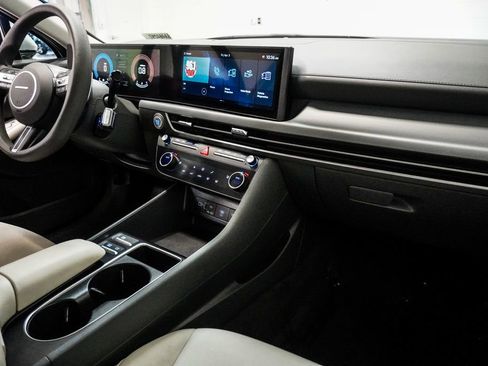 Used 2025 Hyundai Sonata SEL image 11