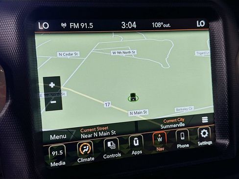 Used 2022 Jeep Wrangler Unlimited Sahara w/ LED Lighting Group AWD/4WD image 27