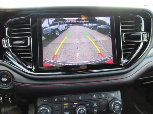 Certified 2024 Dodge Durango GT RWD image 29