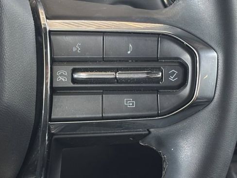 Used 2025 GMC Canyon Elevation w/ Convenience Package RWD image 13