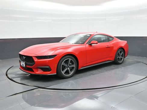 New 2025 Ford Mustang Coupe image 18