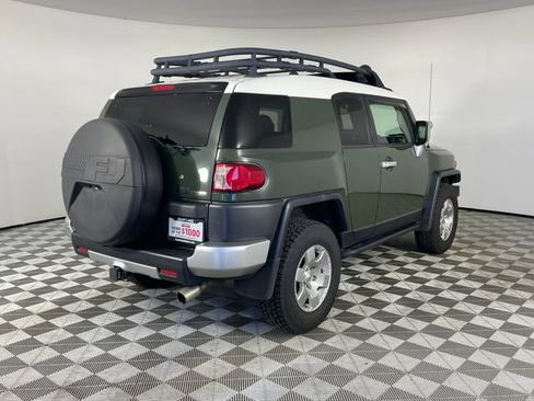 Used 2010 Toyota FJ Cruiser 4WD image 16