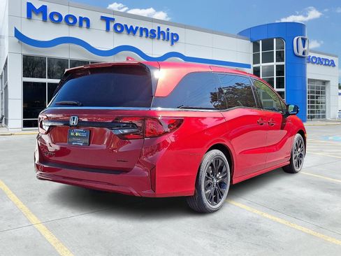 New 2026 Honda Odyssey Sport-L image 4