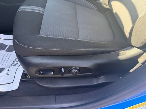 Certified 2025 Chevrolet Blazer LT image 13