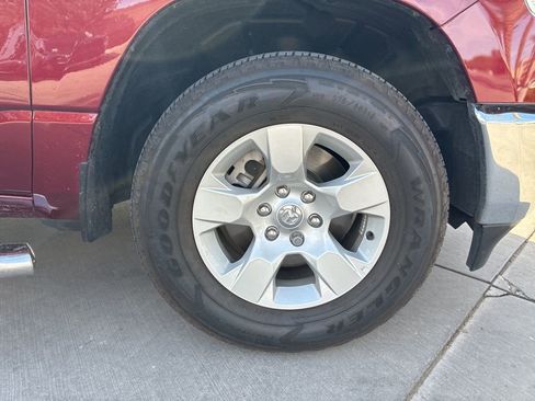 Used 2024 RAM 1500 Big Horn RWD image 7