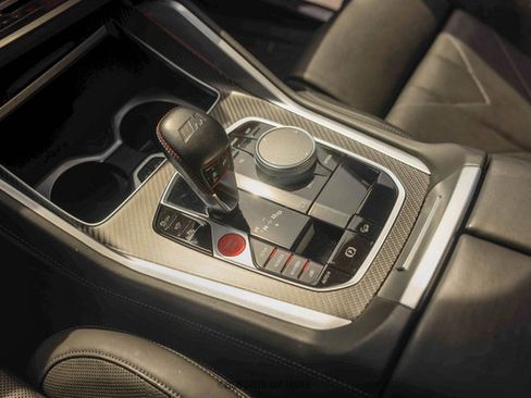 Used 2023 BMW XM image 30