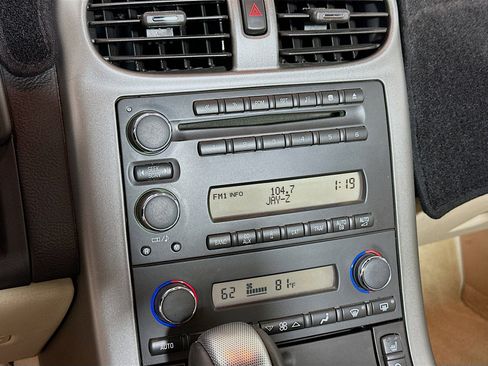 Used 2007 Chevrolet Corvette Convertible w/ Preferred Equipment Group RWD image 18