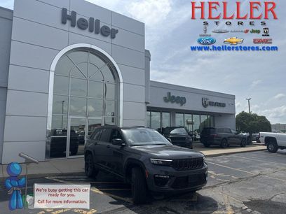 Used 2025 Jeep Grand Cherokee Summit w/ High Altitude Package