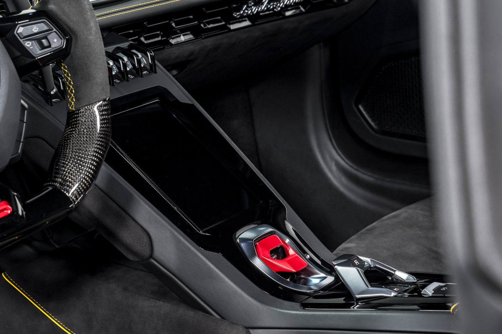 Used 2021 Lamborghini Huracan EVO RWD image 22
