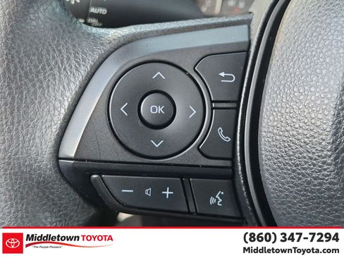 Used 2024 Toyota Corolla LE AWD/4WD image 19