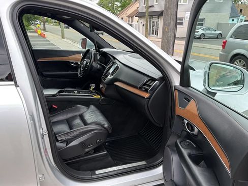 Used 2018 Volvo XC90 T6 Inscription w/ Convenience Package AWD/4WD image 25