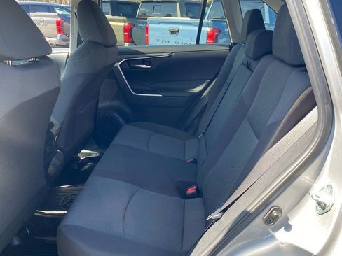 Used 2023 Toyota RAV4 XLE w/ Convenience Package image 8